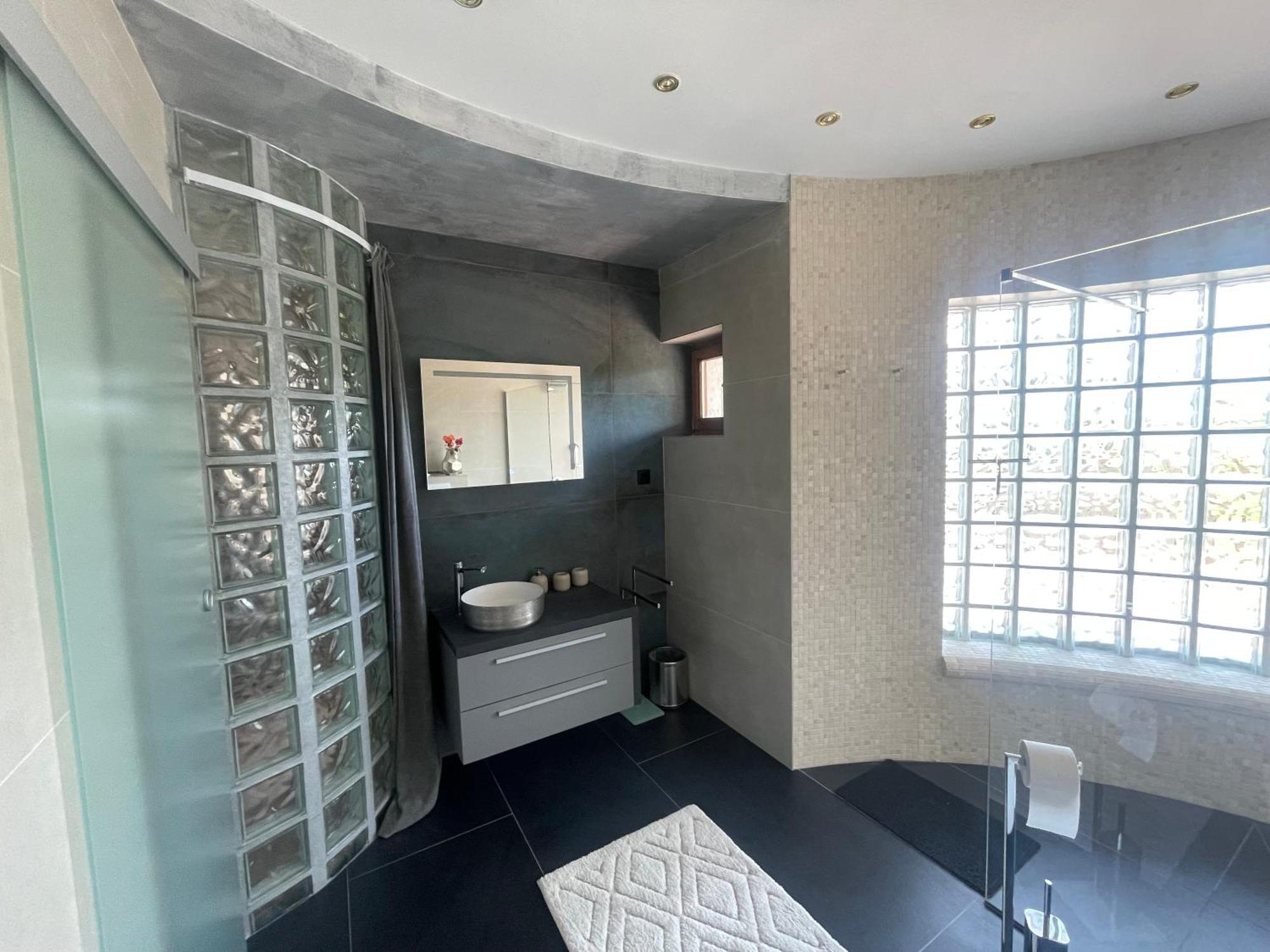 Tona - Miran Apartman - Parking - Samostalna Prijava Karlovac Dış mekan fotoğraf